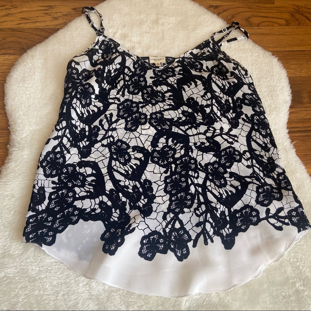 Aritzia Under/Wilfred black white silk camisole XS